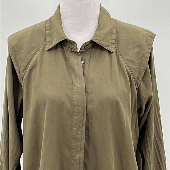 Xirena Edynn Button Front Long Sleeve Cotton Shirt in Agave Green - Size XS - Picture 3 of 7